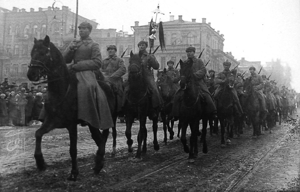 Киселева Елена Григорьевна; Фролова Наталья Александровна; Галанцева Елена Ивановна; Павлова Вера Ивановна Рожденная в боях 